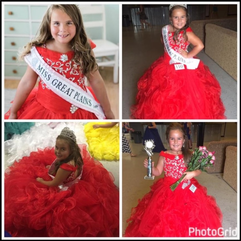 Girls sz 12 winning Pageant dress $200
